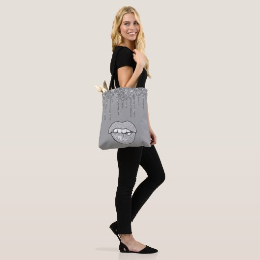 Silver Glitter Drip Canvas tas (Op model)