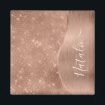 Silver Glitter Glam Bling Personalized Metallic Ma Magneet<br><div class="desc">Pas dit roos goudbruin metaal en glamoureus faux glitter patterned magnet eenvoudig aan met uw eigen eigen naam.</div>