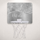 Silver Glitter Glam Bling Personalized Metallic Mini Basketbalbord<br><div class="desc">Maak deze zilveren geborstelde metalen en glamoureuze faux glitter-gepatterde minibasketbalhoepel eenvoudig aan uw eigen naam.</div>