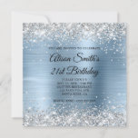 Silver Glitter Light Blue Monogram 21st Birthday Kaart<br><div class="desc">Een meisjesachtige glam monogram 21e verjaardagsuitnodiging voor haar met faux sparkly silver glitter tegen een lichtblauwe geborstelde metal folie. Pas de stijl van het kalligrafielettertype aan in het zwart-wit fancy monogram aan de achterkant of de moderne stijl van het lettertype van alle petten aan de voorkant. Alle sprankelende, glitterende en...</div>