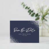 Silver Glitter Navy Blue Wedding Save the Date Aankondigingskaart (Staand voorkant)