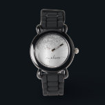 Silver Glitter Sparkle Glam Metal Monogram Naam Horloge<br><div class="desc">Silver Faux Folie Metallic Sparkle Glitter Brushed Metal Monogram Name Watch. Dit maakt de perfecte liefhebbende 16 verjaardag,  bruiloft,  vrijgezellenfeest,  verjaardagsdag,  baby shower of vrijgezellenfeest voor iemand die van luxe glam en stijl houdt.</div>