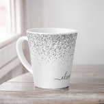 Silver Glitter Sparkle Metal Monogram Naam Latte Mok<br><div class="desc">Silver Faux Folie Metallic Sparkle Glitter Brushed Metal Monogram Naam Latte Coffee Cup Mok. Dit maakt de perfecte lieve 16 verjaardags-,  bruiloft-,  vrijgezellenfeest-,  jubileum-,  baby shower- of vrijgezellenfeestcadeau voor iemand die van glamluxe en chique stijlen houdt.</div>