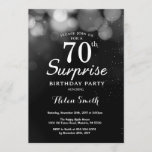 Silver Glitter Surprise 70th Birthday Invitation Kaart<br><div class="desc">Silver Glitter Surprise 70th Birthday Invitation Card. Volwassen verjaardag. Silver Glitter Bokeh Background 13e 15e 16e 18e 21e 30e 40e 50e 70e 80e 90e 100e. Elke leeftijd. Voor verdere aanpassing,  te klikken gelieve de knoop "van de Aanpassing het"en ons ontwerphulpmiddel te gebruiken om deze sjabloon te wijzigen.</div>