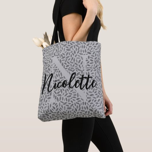 Silver Glittery Feathers Monogram op Greyl Tas Ba (Dichtbij)