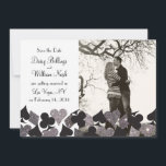 Silver Glitz Destiny Las Vegas Foto De datum opsla Save The Date<br><div class="desc">Je gaat trouwen in Las Vegas,  laat je gasten weten wanneer zodat je ze daar kunt zien met deze gepersonaliseerde bewaar de datumkaart met de glitter en glamour van platina glitter en zwarte kaartpakken.</div>