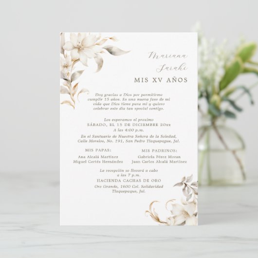 Silver & Gold Quinceañera Uitnodiging in het Spaan (Staand voorkant)
