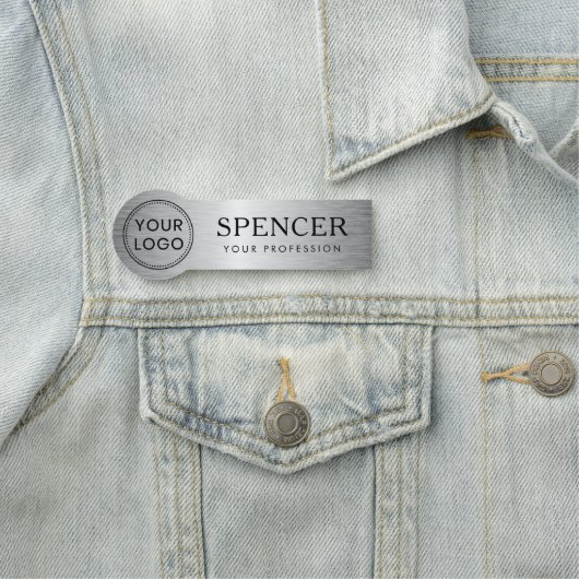 Silver gradiënt voegt logo bedrijfspersoneel toe naamplaatje (In situ)