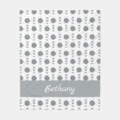 Silver Gray Cheerleader Pom Poms & Hearts Pattern Fleece Deken (Voorkant)