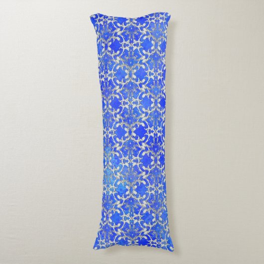 Silver Grey Blue Dansende Scroll Pattern Lichaamskussen (Voorkant Verticaal)