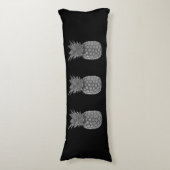 Silver Grey Pineapple Fruits on Black Lichaamskussen (Voorkant Verticaal)