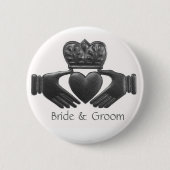 Silver Irish claddagh bride and groom button (Voorkant)