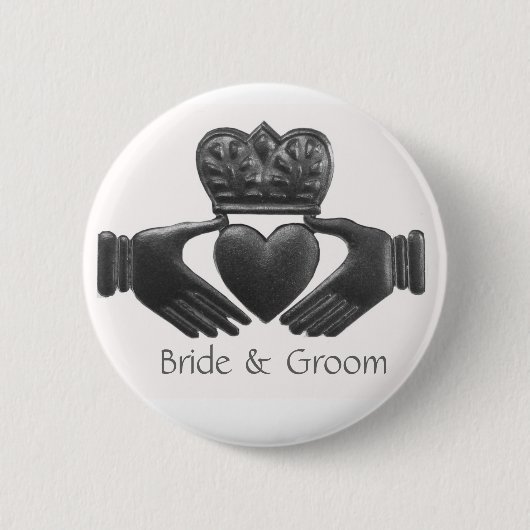 Silver Irish claddagh bride and groom button (Voorkant)