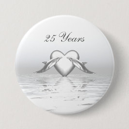 Silver Jubileum Dolphins en Heart Ronde Button 7,6 Cm