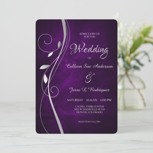 Silver Leaf Swirl Deep Paars Wedding Kaart (Staand voorkant)