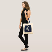 Silver Leo Zodiac Symbol Navy Carbon Fiber Print Tote Bag (Voorkant (model))