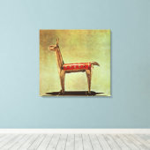 Silver Llama Figurine uit Peru na 1438 Canvas Afdruk (Insitu (Houten vloer))