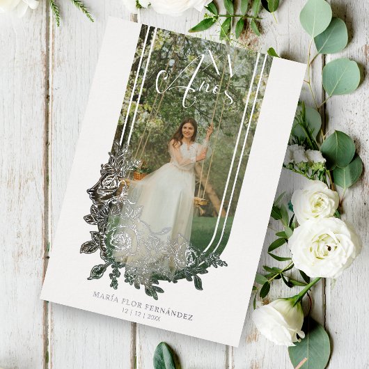 Silver Luxury Trendy Floral Mis XV Foto Folie Uitnodiging