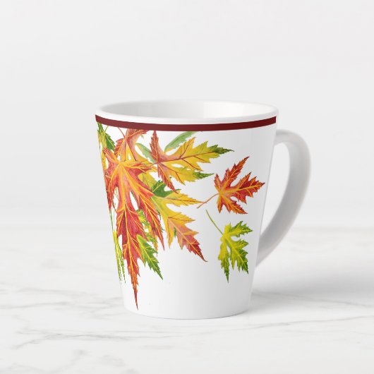 Silver Maple op een kleine latte Mok (Rechterhoek)