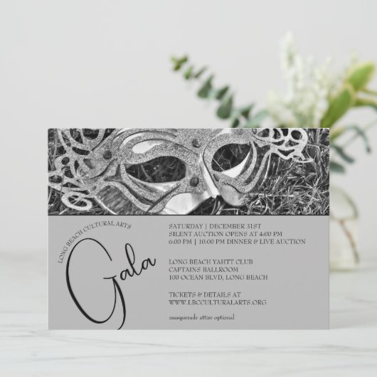 Silver Masquerade Gala Invitation Kaart (Staand voorkant)