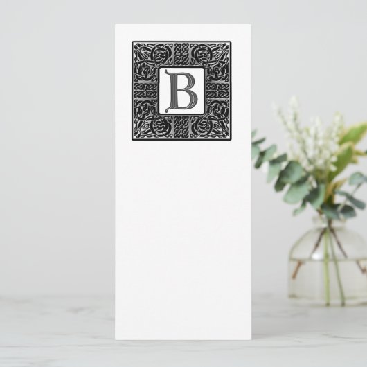 Silver Monogrammed Celtic Wedding Uitnodiging (Staand voorkant)