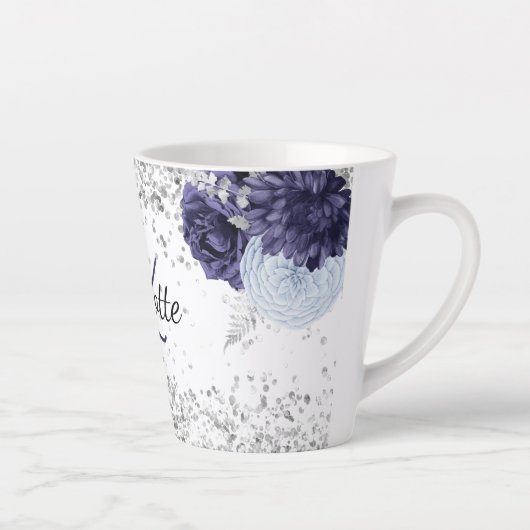 Silver navy blue florals elegant monogram latte mok (Rechts)