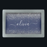 Silver Navy Blue Girly Glitter Sparkle Monogram Gesp<br><div class="desc">Navy Blue en Silver Sparkle Glitter Script Monogram Name Belt Buckle. Dit maakt het perfecte afstuderen,  zoete 16 16,  18,  21,  30,  40,  50,  60,  70,  80,  90,  100 jaar,  bruiloft,  vrijgezellenfeest,  verjaardagsfeest,  baby shower of bachelorette cadeau voor iemand die van glam luxe en stijlvolle stijl houdt.</div>