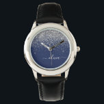 Silver Navy Blue Girly Glitter Sparkle Monogram Horloge<br><div class="desc">Navy Blue en Silver Sparkle Glitter Script Monogram Name Watch. Dit maakt de perfecte liefhebbende 16 verjaardag,  bruiloft,  vrijgezellenfeest,  verjaardagsdag,  baby shower of vrijgezellenfeest voor iemand die van luxe glam en stijl houdt.</div>