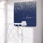 Silver Navy Blue Girly Glitter Sparkle Monogram Mini Basketbalbord<br><div class="desc">Navy Blue en Silver Faux Folie Metallic Sparkle Glitter Monogram Name Mini Basketball Hoop. Dit maakt de perfecte liefhebbende 16 verjaardag,  bruiloft,  vrijgezellenfeest,  verjaardagsdag,  baby shower of vrijgezellenfeest voor iemand die van luxe glam en stijl houdt.</div>