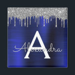 Silver Navy Blue Glitter Brushed Metal Monogram Magneet<br><div class="desc">Silver and Navy Blue Faux Folie Metallic Sparkle Glitter Brushed Metal Monogram Name and Initiaal Party Magnet. Dit maakt de perfecte liefhebbende 16 verjaardag,  bruiloft,  vrijgezellenfeest,  verjaardagsdag,  baby shower of vrijgezellenfeest voor iemand die van luxe glam en stijl houdt.</div>