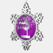 Silver Paars Balance Beam Gymnast Tin Sneeuwvlok Ornament (Rechts)