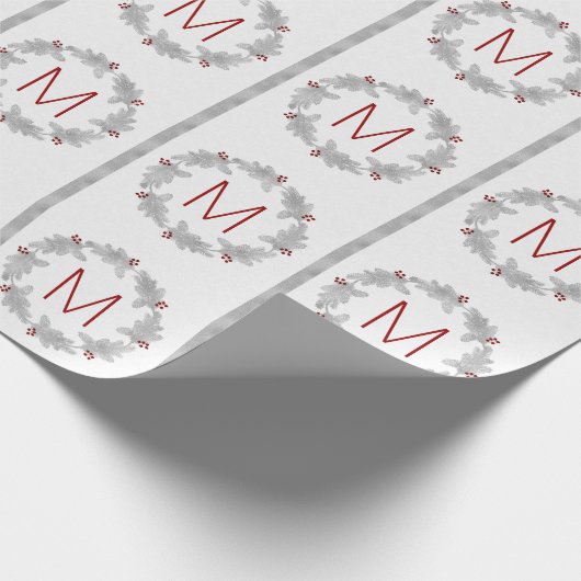 Silver Pine en Berries, gemonogmed Kerstmis Cadeaupapier (Hoek)