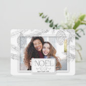 Silver Pines Noel Botanische Foto Feestdagenkaart (Staand voorkant)