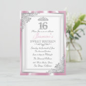 Silver Pink Diamond Damask & Tiara Sweet 16 Invite Kaart (Staand voorkant)
