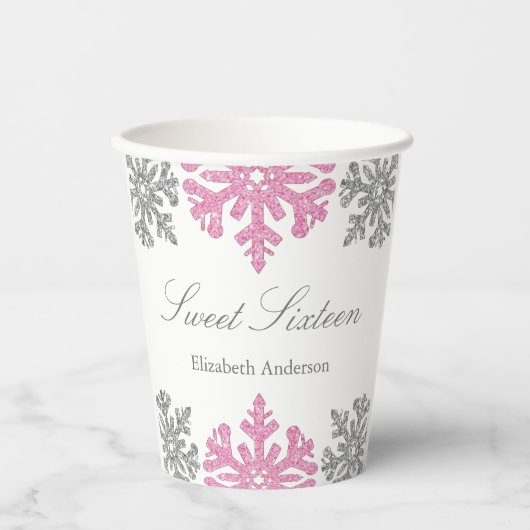 Silver Pink Snowflake Winter Sweet 16 Papieren Bekers (Voorkant)