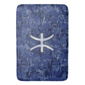 Silver Pisces Zodiac Symbol Navy Blue Digital Camo Badmat (Voorkant Verticaal)
