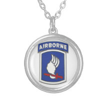 Silver Plated Ketting met 173d Airborne Pendent