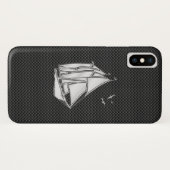 Silver Regatta Sailboot op het koolstofvezeldecor Case-Mate iPhone Case (Achterkant (horizontaal))