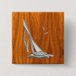 Silver Regatta Sailboot op Teak Veneer Vierkante Button 5,1 Cm