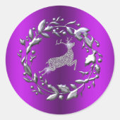 Silver Reindeer en Wreater Paarse Kerstmis Ronde Sticker (Voorkant)