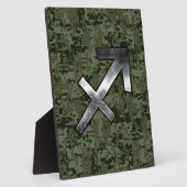 Silver Sagittarius Sign on Woodland Digital Camo Fotoplaat (Zijkant)