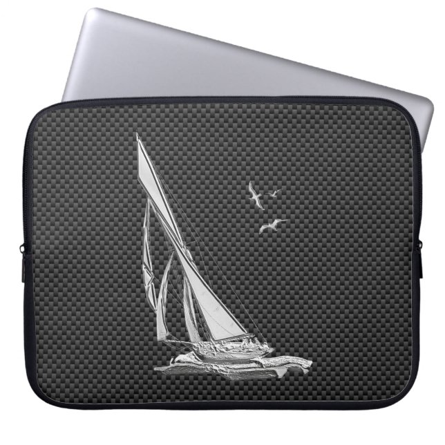 Silver Sailboat Regatta over koolstofvezel Laptop Sleeve (Voorkant)