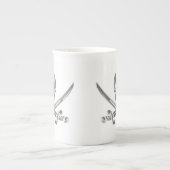 Silver Skull en Crossed Swords Porselein Kop (Voorkant)