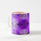 Silver Snowflakes op Paarse kerst Tweekleurige Koffiemok (Voorkant links)