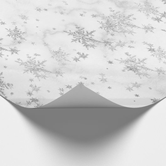 Silver Snowflakes White Marble Wrapping Paper Cadeaupapier (Hoek)
