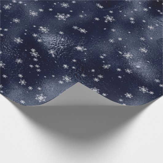 Silver Snowflakes Winter Metallic Blue Kerstmis Cadeaupapier (Hoek)