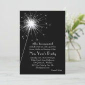 Silver Sparklers Nieuwjaarsfeest Uitnodiging (Staand voorkant)