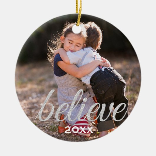 Silver Sparkly Believe Script-kerstfoto Keramisch Ornament (Voorkant)