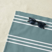 Silver Stripes aangepaste monogram badhanddoek (In situ)