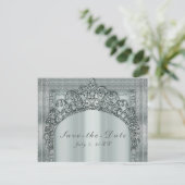 Silver Tiara Crown & Diamond Bling Save the Date Aankondigingskaart (Staand voorkant)